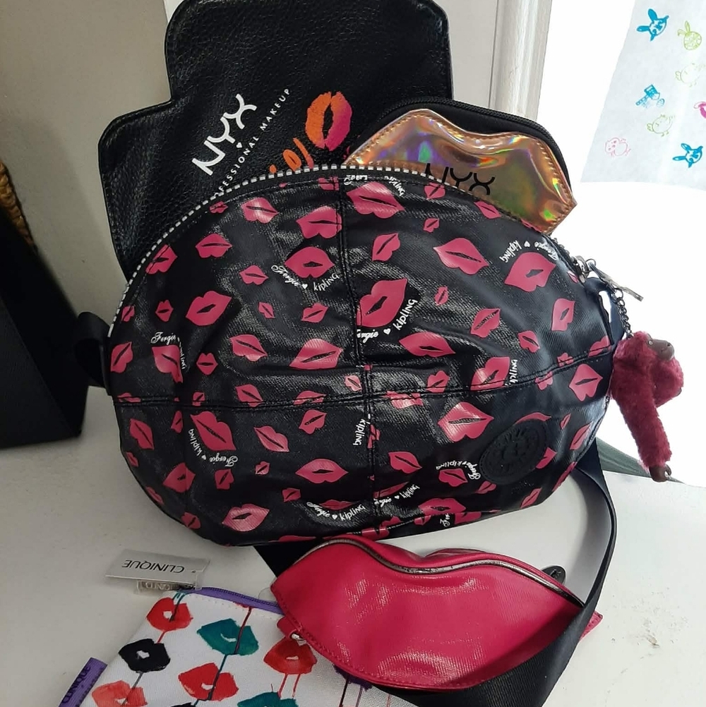 KIPLING x FERGIE “VICIOUS KISS” 💋 07 ICON CAPSULE — Pop Art Set | TRL Era Glam